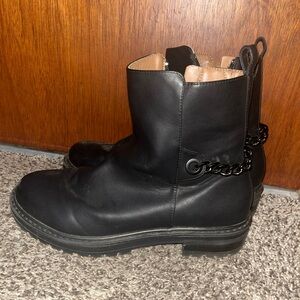 Yellowbox Black Combat Boots w/ Chain W11